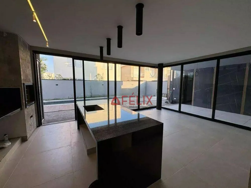 Sobrado, 5 quartos, 420 m² - Foto 2