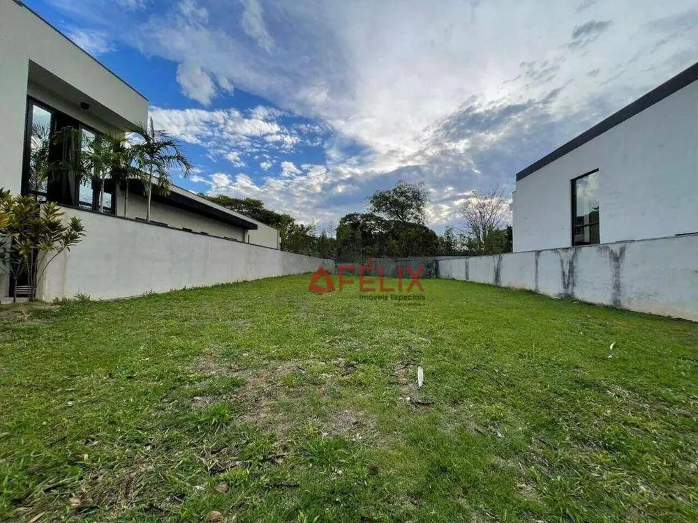 Loteamento e Condomínio, 450 m² - Foto 1