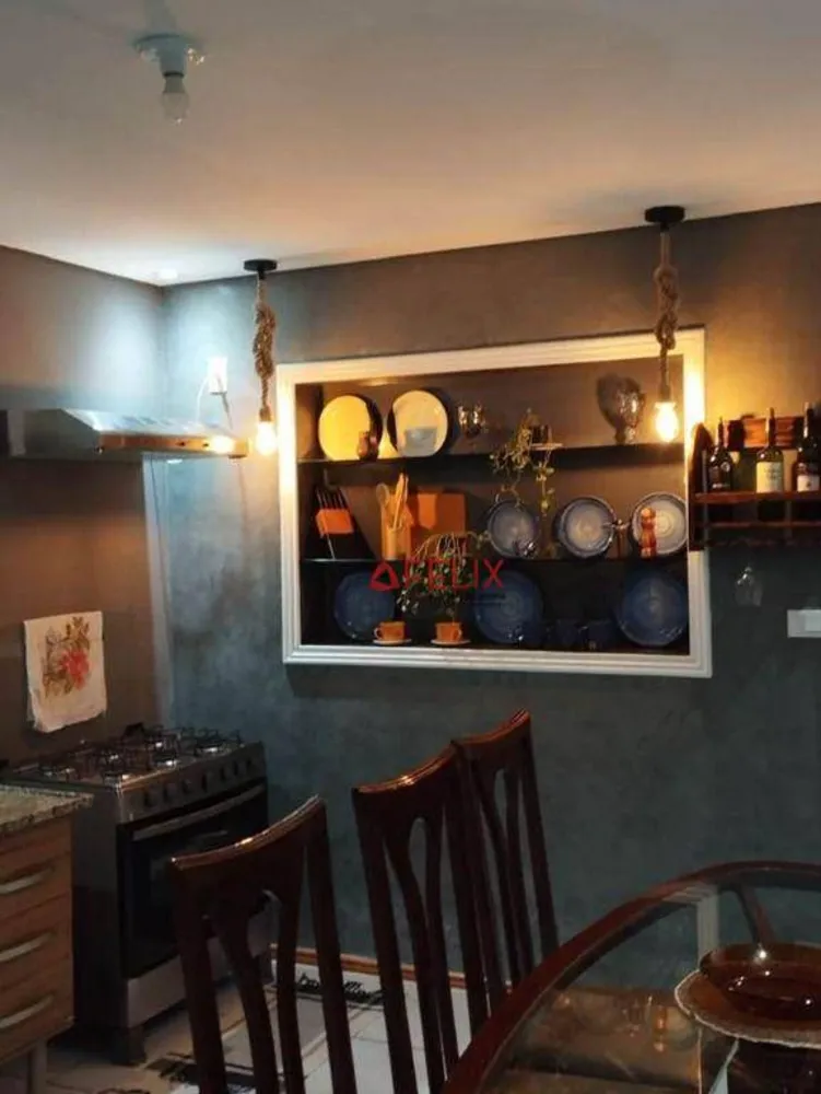 Casa, 3 quartos, 220 m² - Foto 8