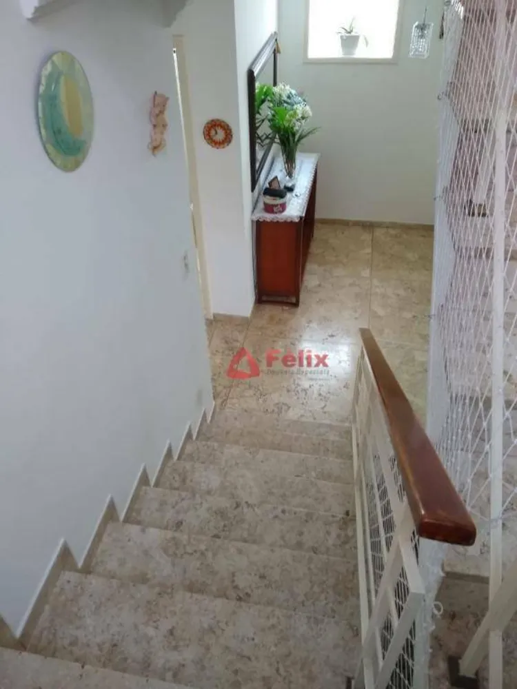Casa, 3 quartos, 210 m² - Foto 8