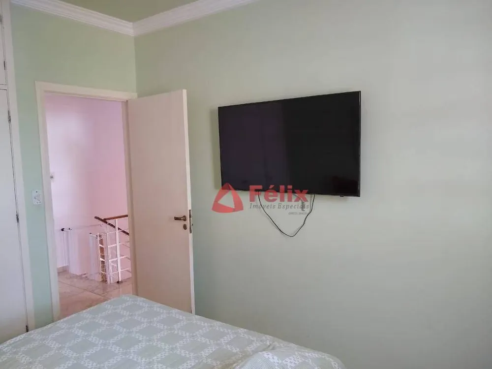 Casa, 3 quartos, 210 m² - Foto 11