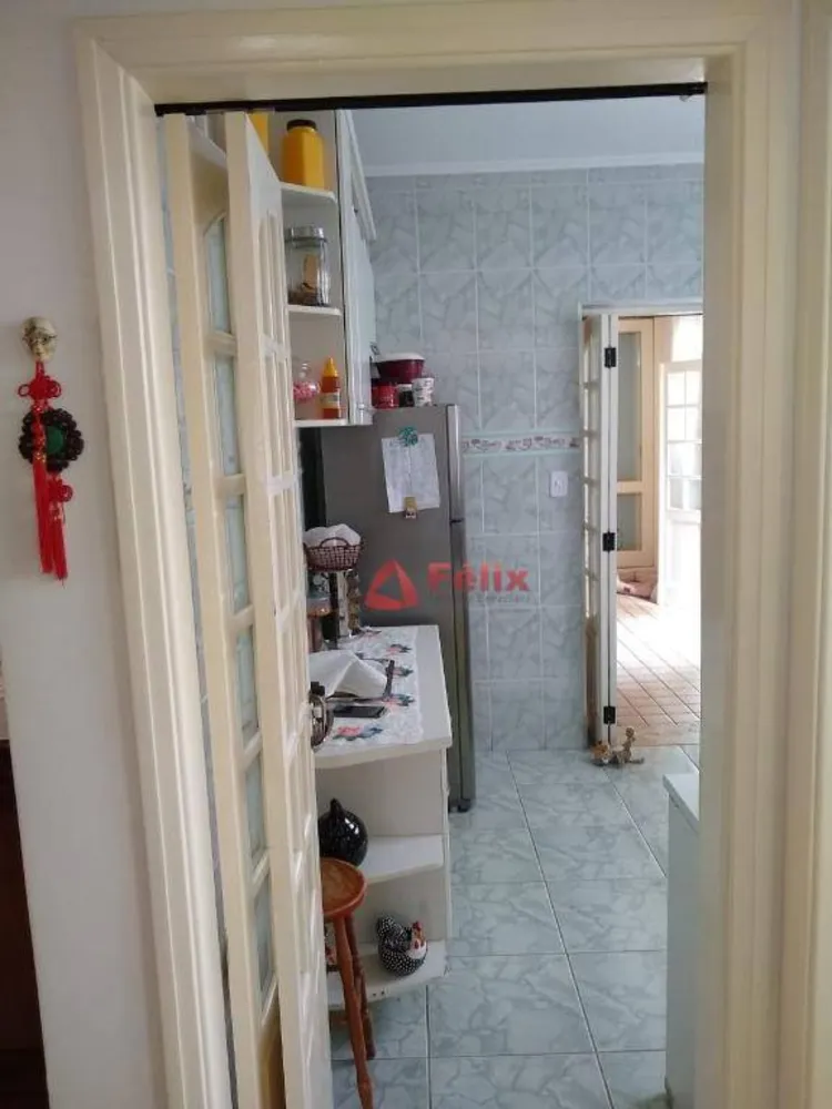Casa, 3 quartos, 210 m² - Foto 3