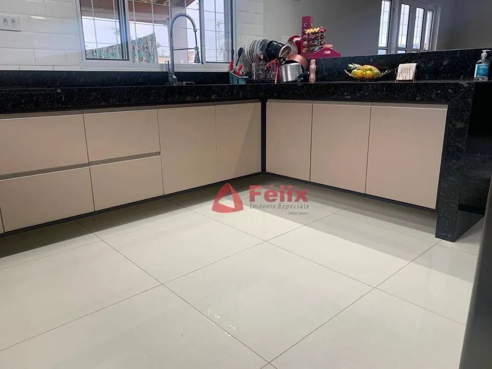 Sobrado, 3 quartos, 252 m² - Foto 9
