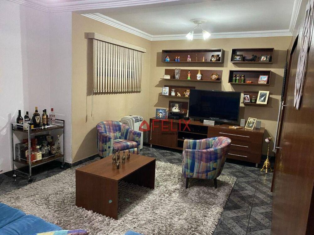 Casa, 3 quartos, 190 m² - Foto 2