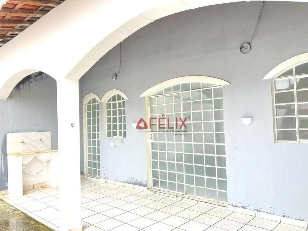Casa, 1 quarto, 62 m² - Foto 1