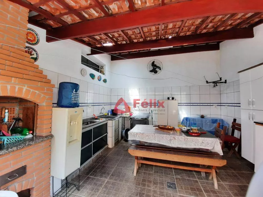 Casa, 4 quartos, 190 m² - Foto 5