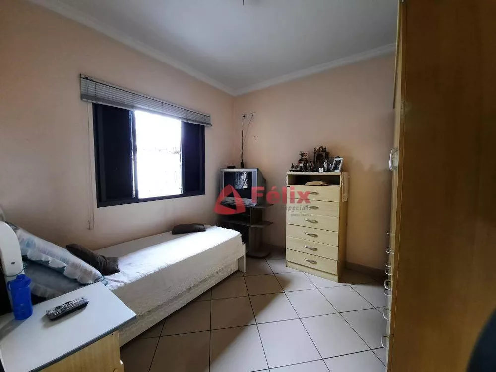 Casa, 4 quartos, 190 m² - Foto 3