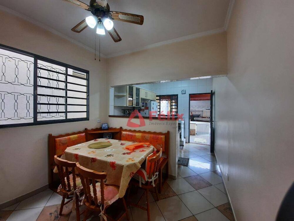 Casa, 4 quartos, 190 m² - Foto 9