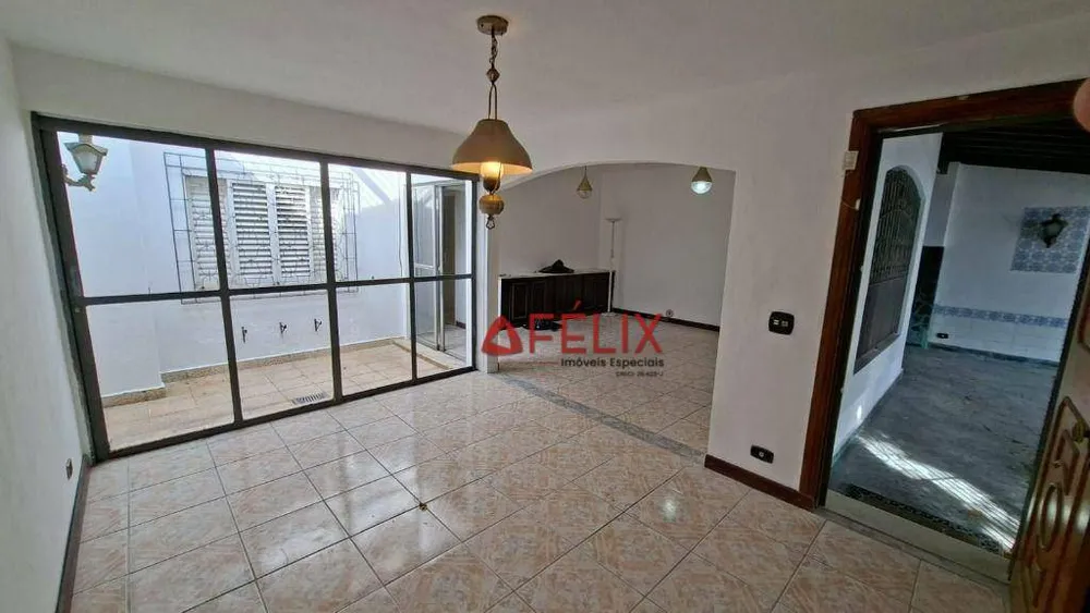 Casa, 3 quartos, 250 m² - Foto 2