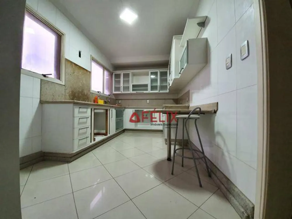 Apartamento, 3 quartos, 150 m² - Foto 2