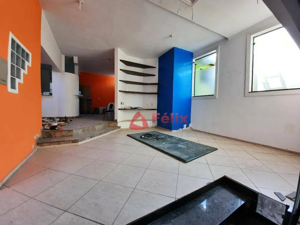 Casa, 3 quartos, 300 m² - Foto 8