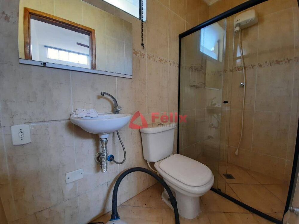 Casa, 3 quartos, 300 m² - Foto 1