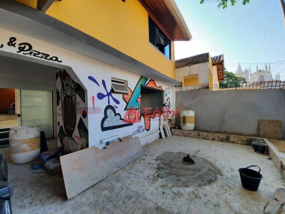 Casa, 3 quartos, 300 m² - Foto 2