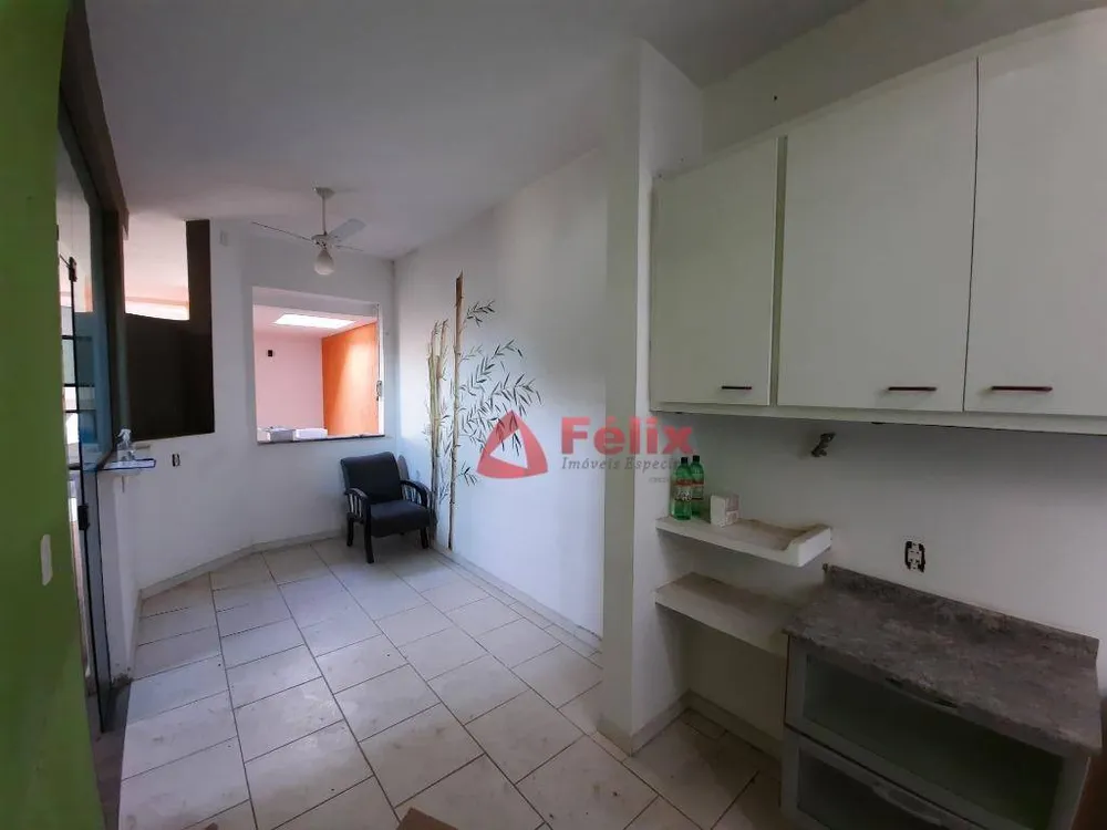 Casa, 3 quartos, 300 m² - Foto 12