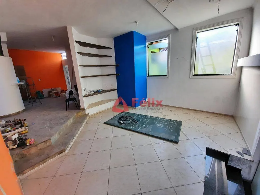 Casa, 3 quartos, 300 m² - Foto 10