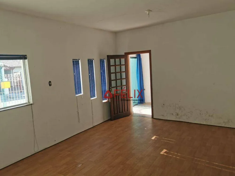 Casa, 4 quartos, 180 m² - Foto 4