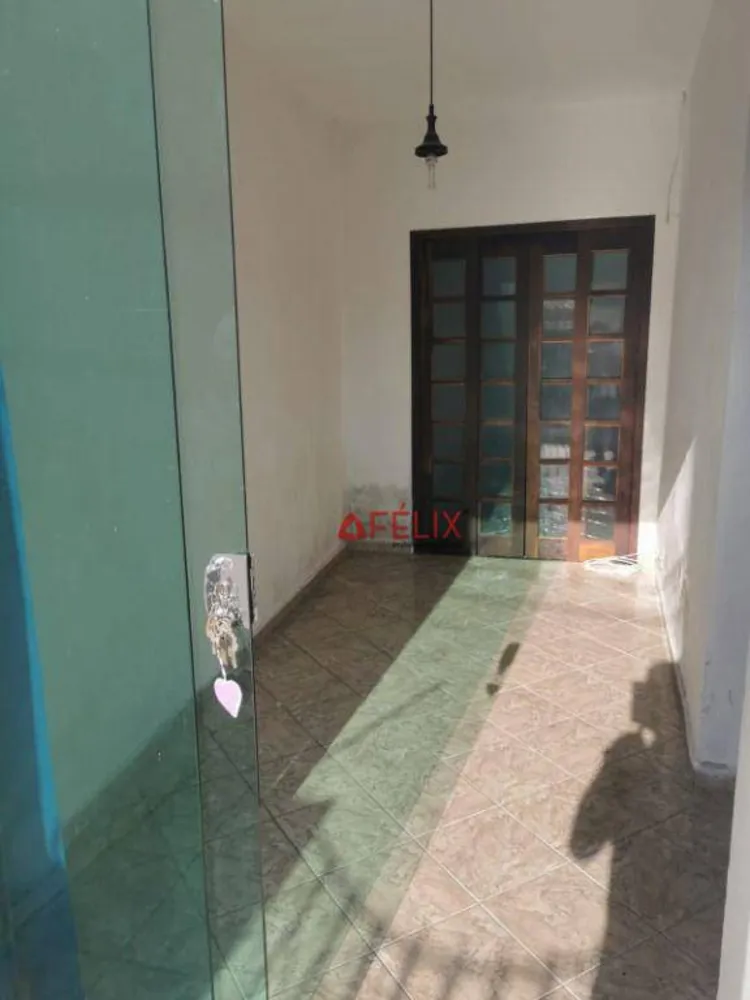 Casa, 4 quartos, 180 m² - Foto 2