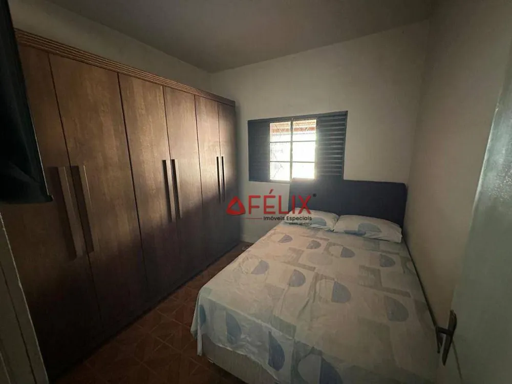 Casa, 3 quartos, 200 m² - Foto 9