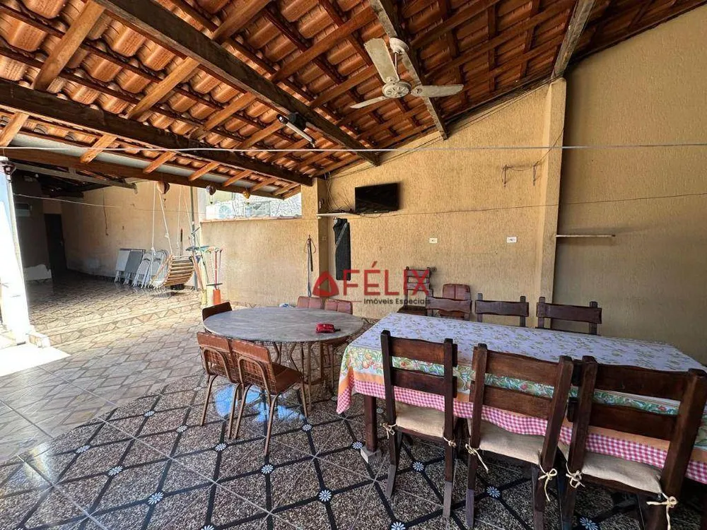 Casa, 3 quartos, 200 m² - Foto 8