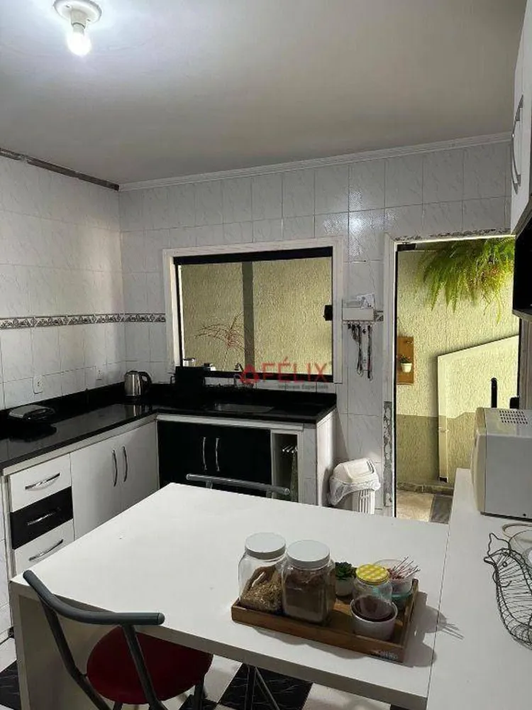 Casa, 3 quartos, 190 m² - Foto 1