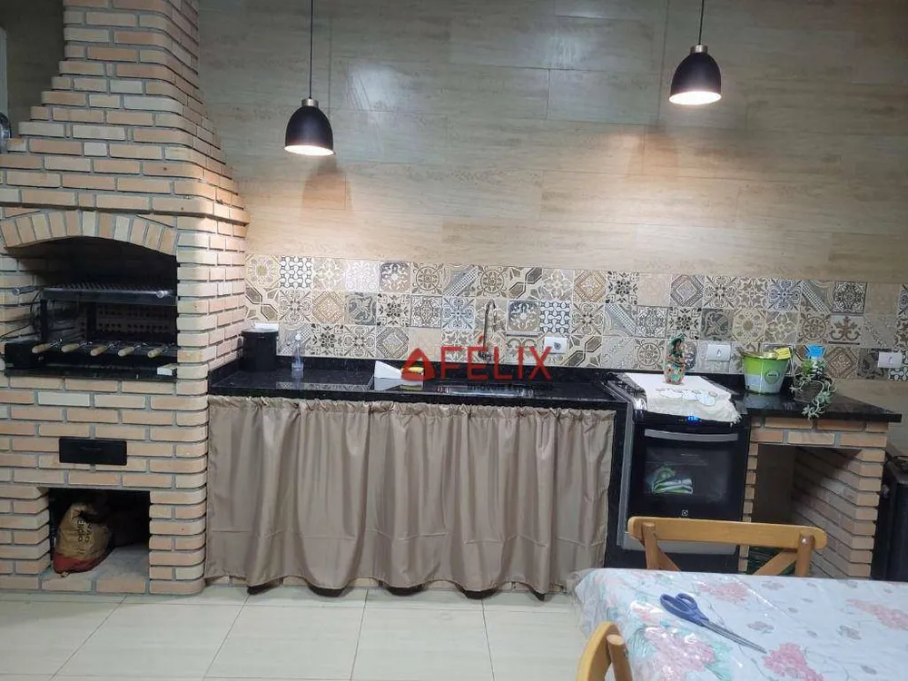 Casa, 3 quartos, 217 m² - Foto 14