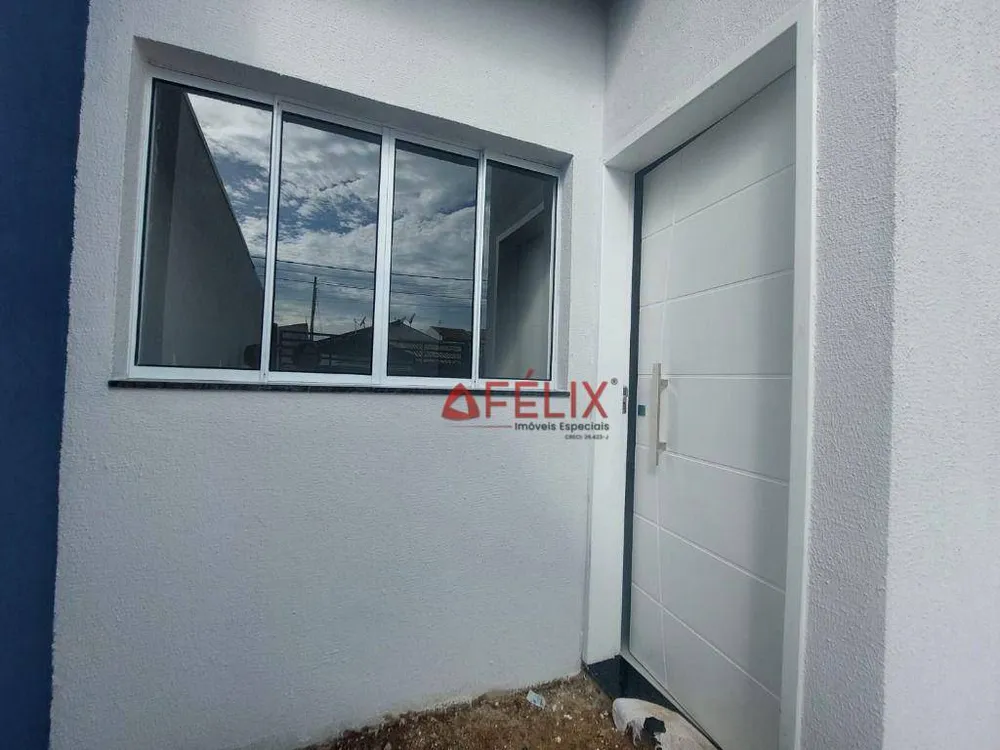 Casa, 3 quartos, 72 m² - Foto 1