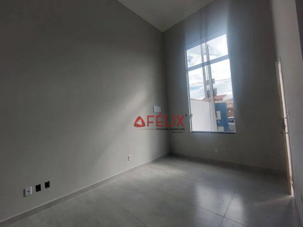 Casa, 3 quartos, 72 m² - Foto 2