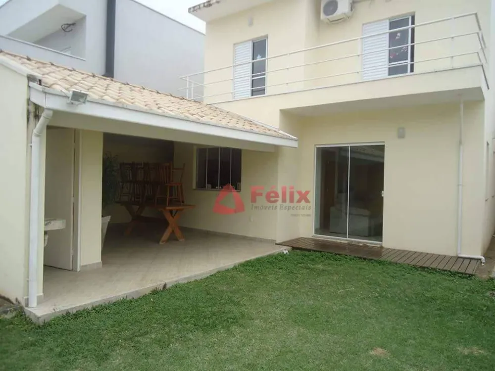 Sobrado, 4 quartos, 220 m² - Foto 1