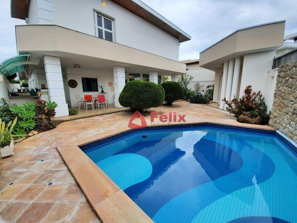 Sobrado, 5 quartos, 393 m² - Foto 1
