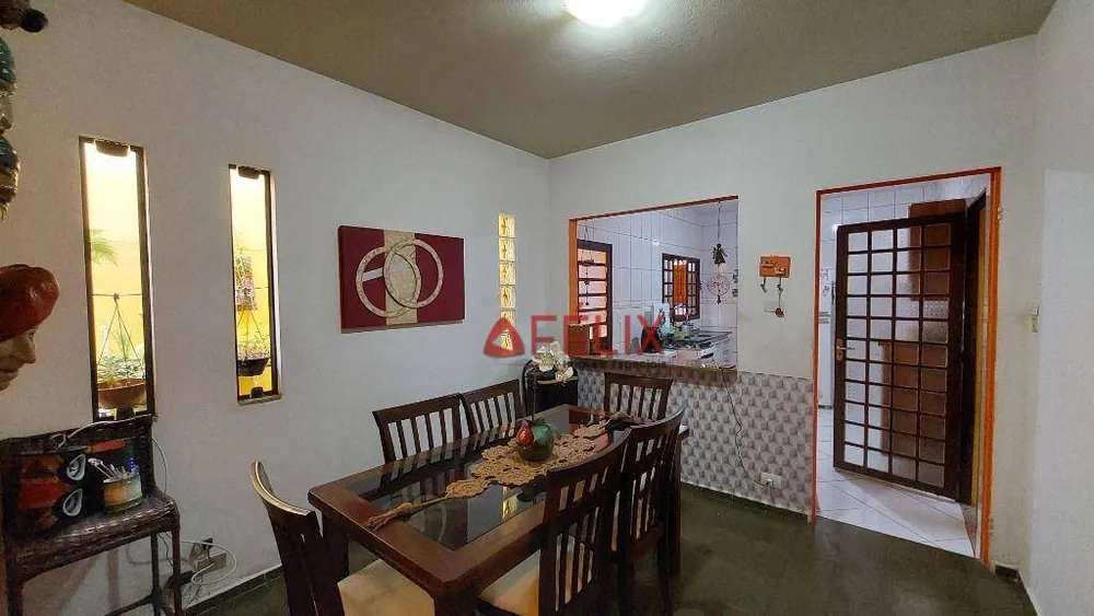 Casa, 2 quartos, 134 m² - Foto 1