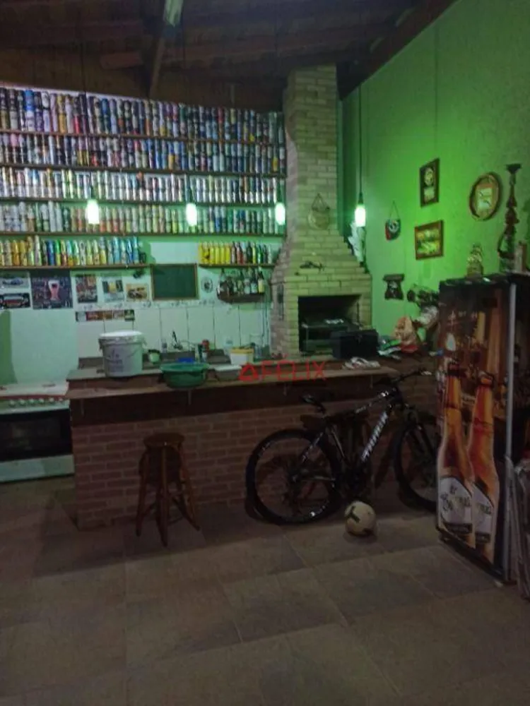 Sobrado, 3 quartos, 272 m² - Foto 2