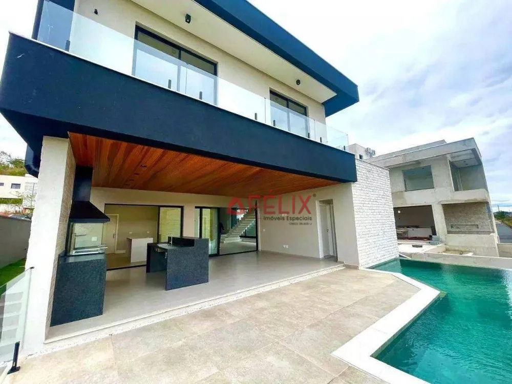 Sobrado, 4 quartos, 391 m² - Foto 1