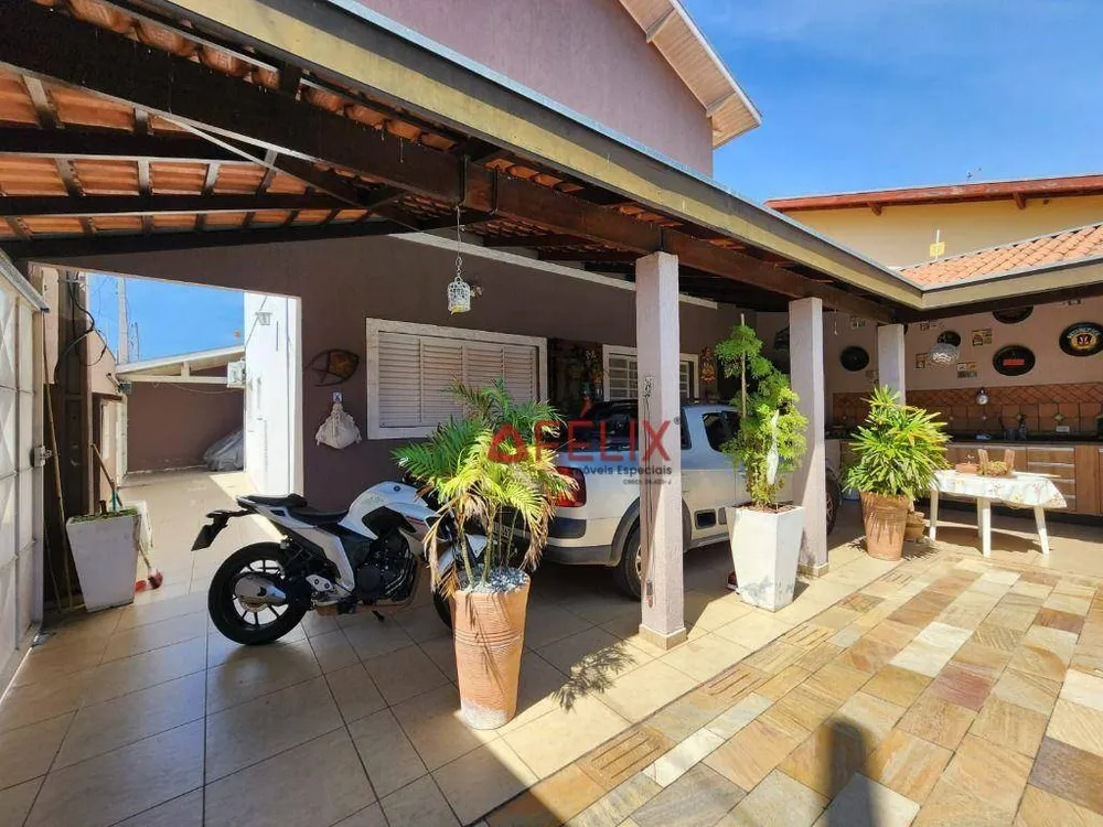 Sobrado, 3 quartos, 215 m² - Foto 2