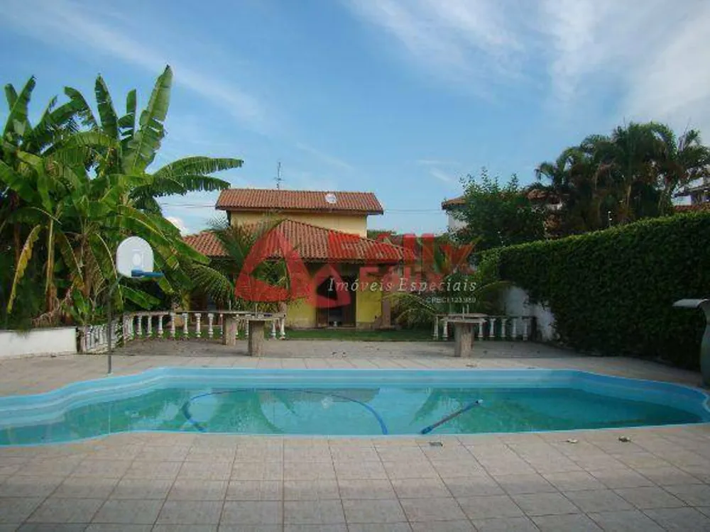 Casa, 5 quartos, 310 m² - Foto 4