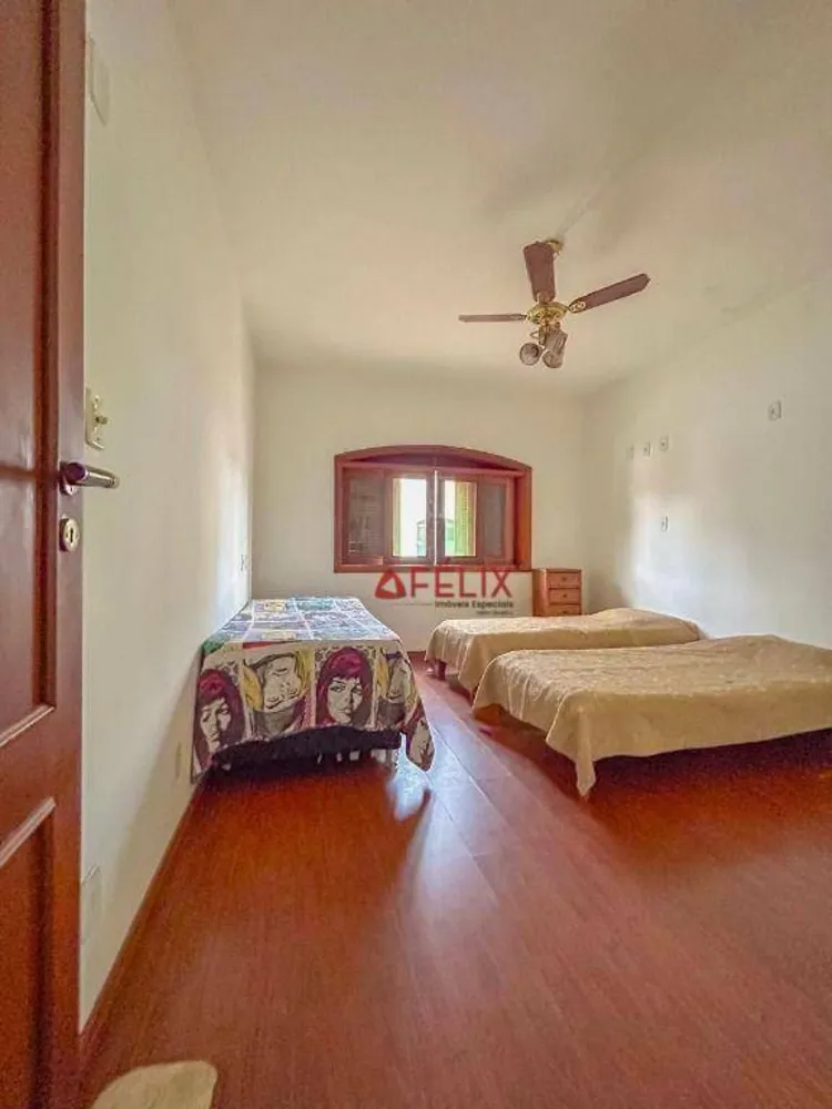Casa, 5 quartos, 270 m² - Foto 5