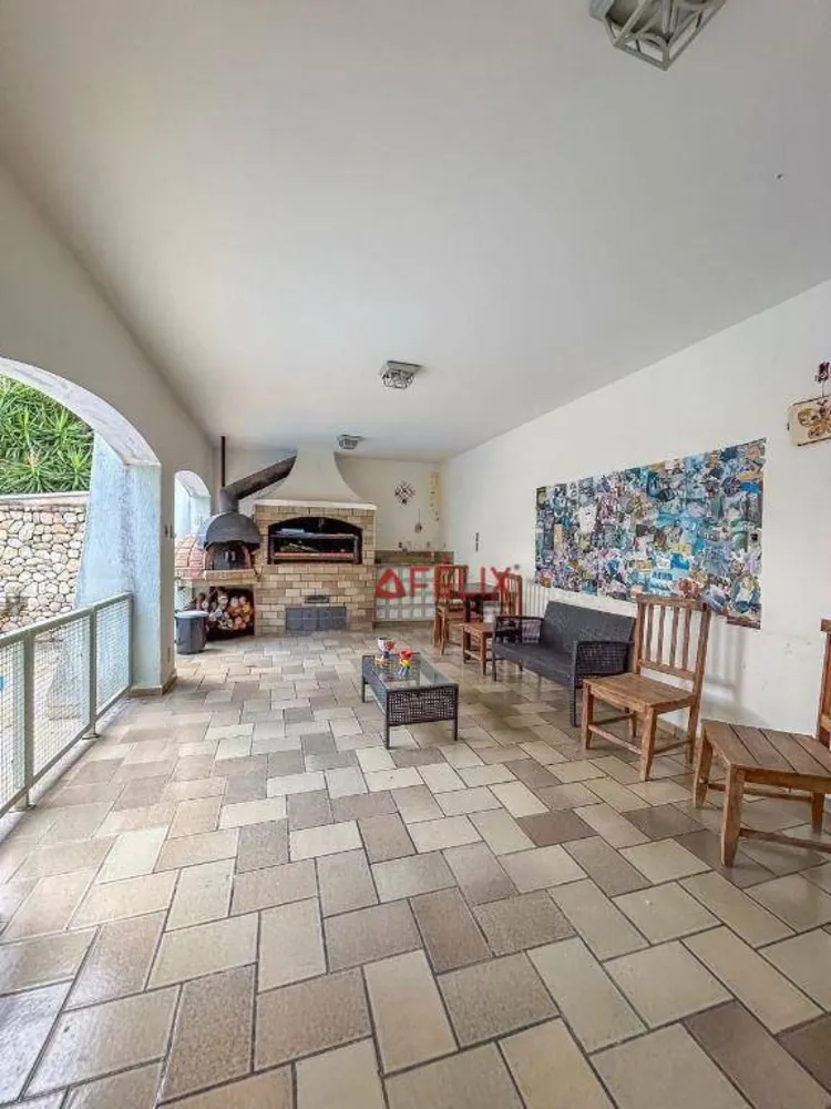 Casa, 5 quartos, 270 m² - Foto 2