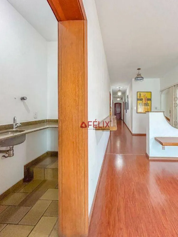 Casa, 5 quartos, 270 m² - Foto 4
