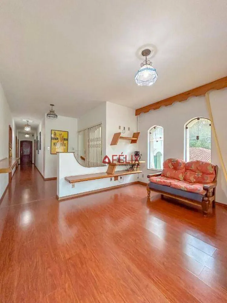 Casa, 5 quartos, 270 m² - Foto 8
