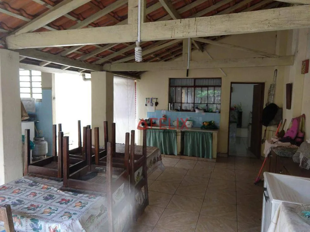 Casa, 8 quartos, 300 m² - Foto 14