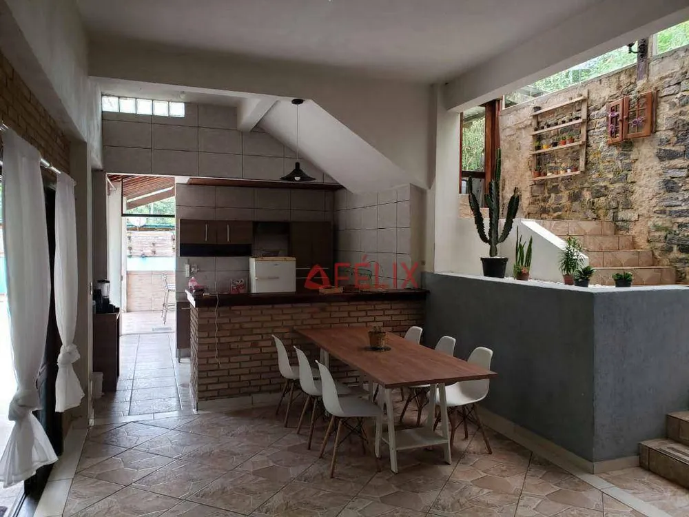 Sobrado, 3 quartos, 352 m² - Foto 8