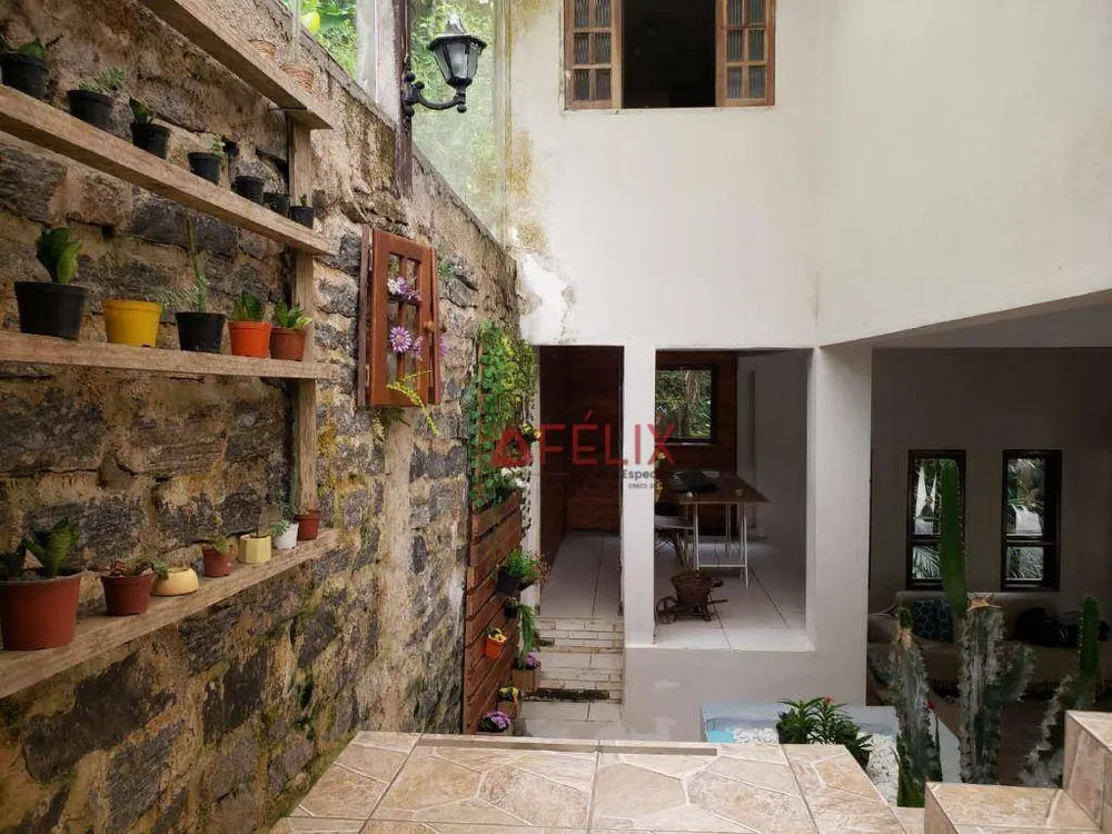 Sobrado, 3 quartos, 352 m² - Foto 14