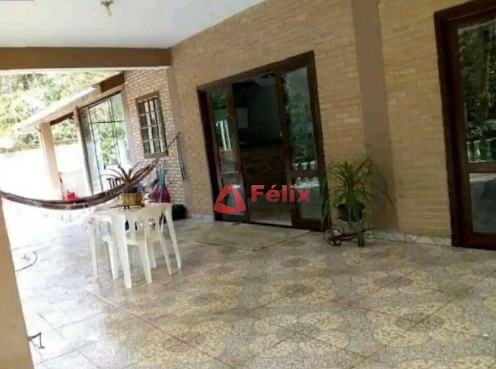 Sobrado, 3 quartos, 352 m² - Foto 2