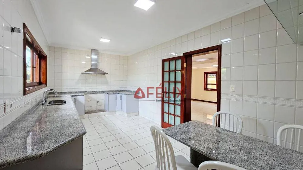 Sobrado, 4 quartos, 300 m² - Foto 2