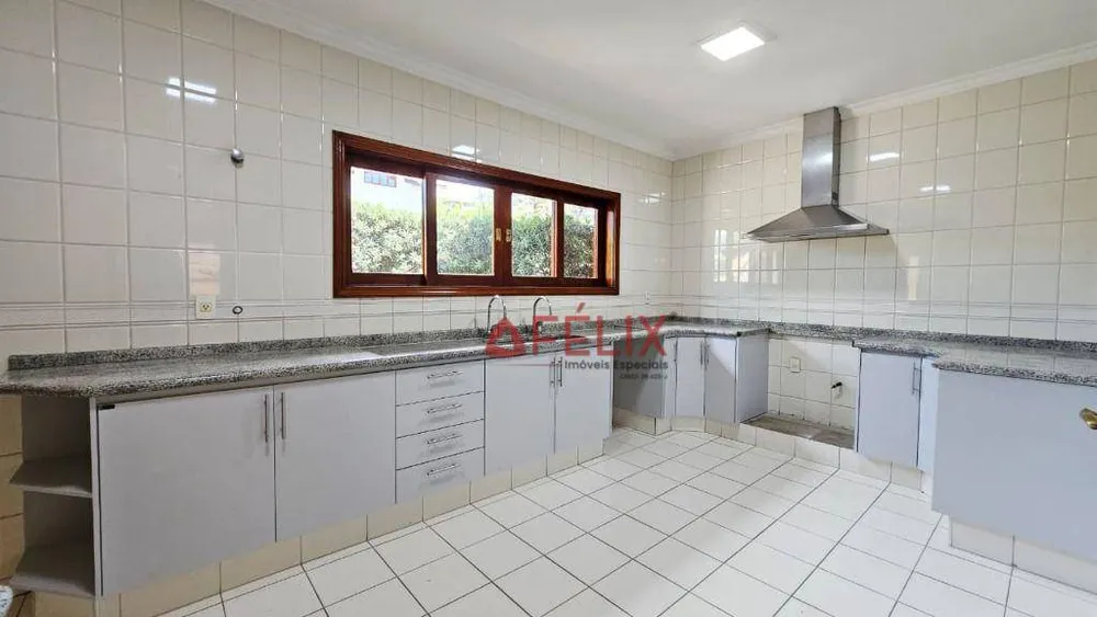 Sobrado, 4 quartos, 300 m² - Foto 5