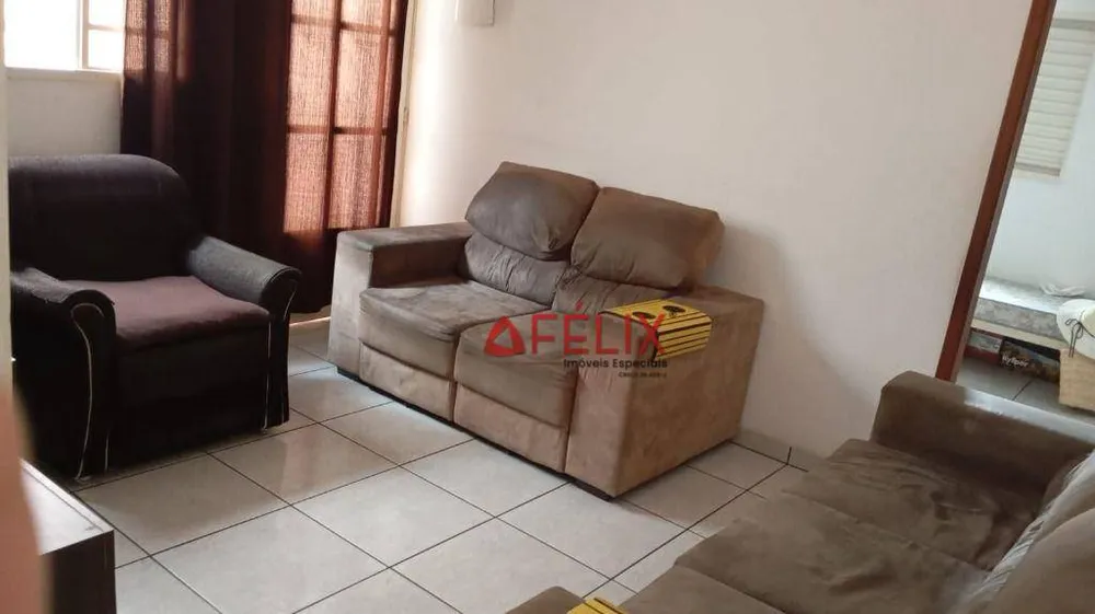 Casa, 3 quartos, 68 m² - Foto 2