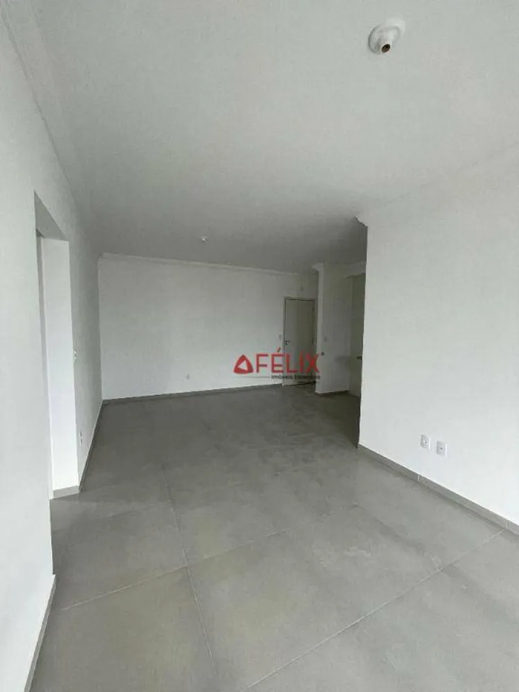 Apartamento, 2 quartos, 77 m² - Foto 3