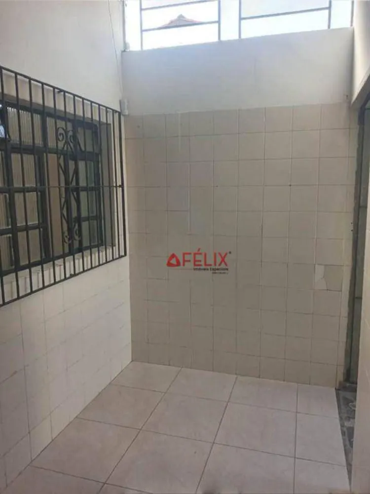 Casa, 3 quartos, 168 m² - Foto 11