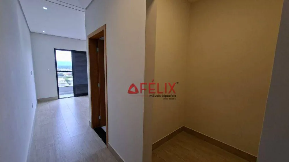 Casa, 3 quartos, 203 m² - Foto 1