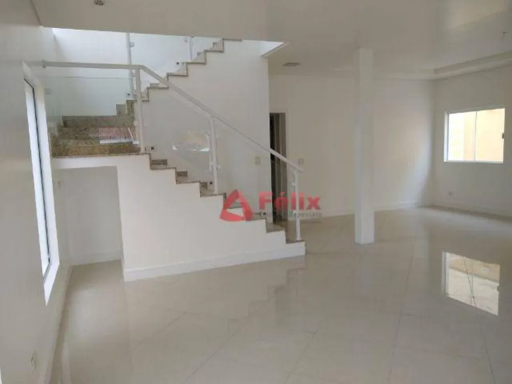 Sobrado, 4 quartos, 306 m² - Foto 2