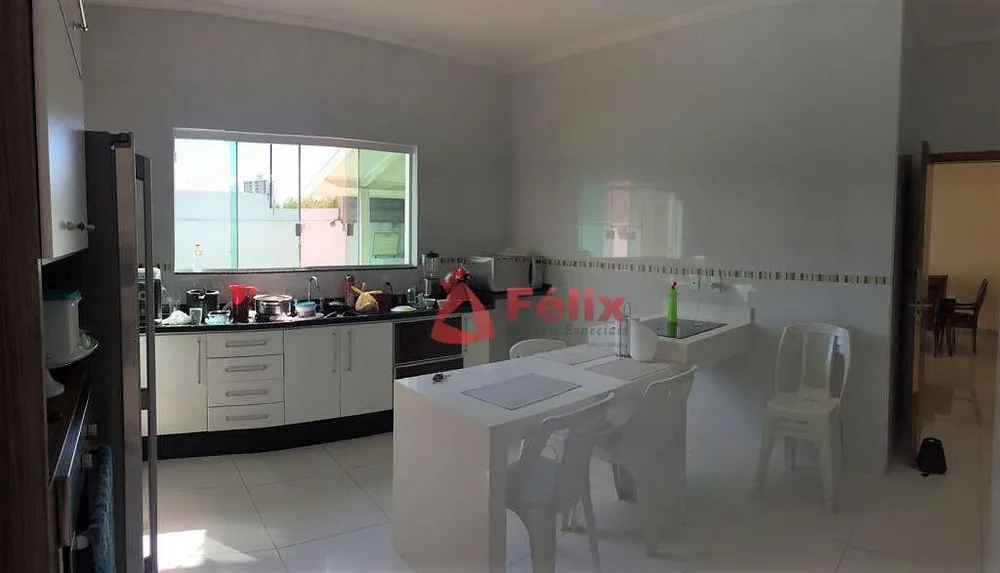 Sobrado, 4 quartos, 310 m² - Foto 6